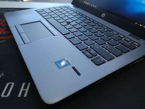 *Stunning&SUPER Fast*HP ELITEBOOK 840 G2*i5VPRO-5300U*WARRANTY 2018*HD+*12GB RAM